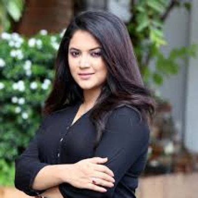 Discover urmila srabonti kar's biography, age, height, physical stats, dating/affairs, family and career. Urmila Srabonti Kar Net worth, Salary, Bio, Height, Weight ...