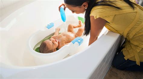 How To Bathe A Baby In A Bathtub How Often Should You Bathe A Newborn
