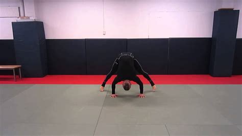 Handstand To Straddle Press To Handstand Calisthenics Youtube