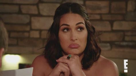 Brie Bella Learns She Is More British Than Italian On Total Bellas