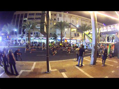 2, 5, 10, אליפות ישראל 15 קמ. ‫מרוץ הלילה של נייקי תל אביב 2012‬‎ - YouTube