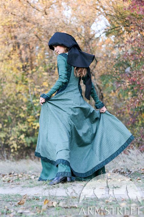 Medieval Natural Flax Lined Dress With Surcoat And Chaperone Autumn