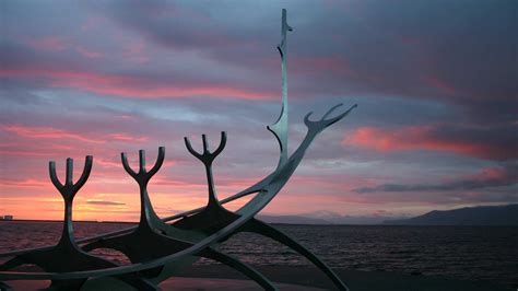 Sun Voyager Iceland Travel Guide Nordic Visitor