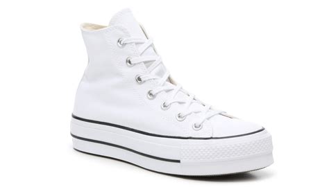 15 Popular Shoes For Teenage Girls 2023