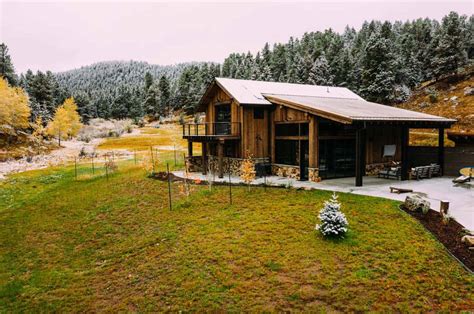 Rustic Ranch House With A Bike Barn In Colorado Handlebar Ranch