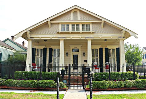 New Orleans Craftsman Style Homes Another Historic Des Craftsman