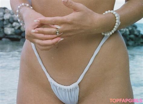 Veronica Desjardins Nude Onlyfans Leaked Photo Topfapgirls