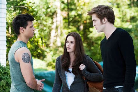 Final Trailer For Twilight Saga S Eclipse Shows Off Action Scenes