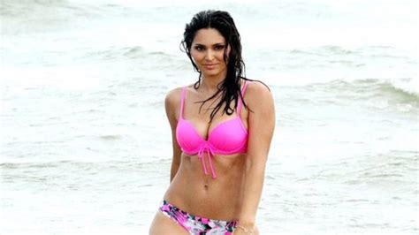 See Pics Grand Masti Actor Bruna Abdullahs Hot Bikini Pictures Are