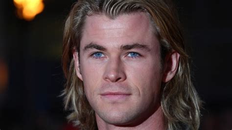Chris Hemsworth 9 Best Long Hairstyles For Leading Men Mens Journal