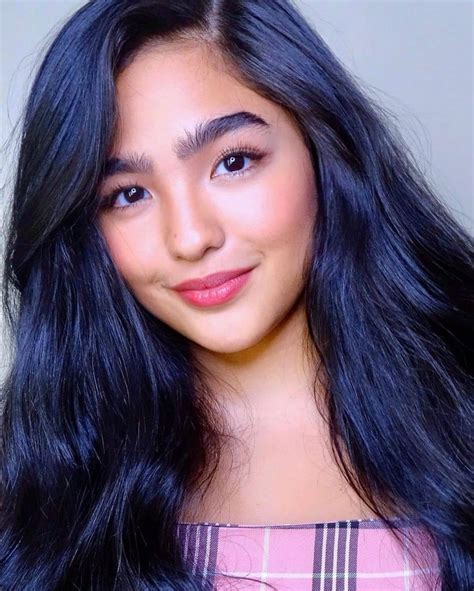 Her birthday, what she did before fame, her family life, fun trivia facts, popularity rankings, and more. Andrea Brillantes says teenagers should wear less make-up ...