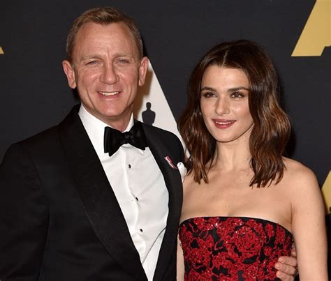 Rachel weisz's wedding to daniel craig may have taken the showbiz world by surprise — but not her catskills neighbors, who say the couple have been looking so in love during public outings. Aos 48 anos, Rachel Weisz dá à luz filha com Daniel Craig ...