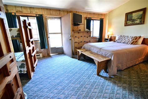 killington vermont accommodations   summit lodge