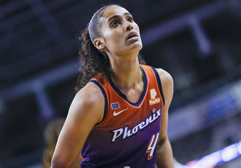 Wnba Star Skylar Diggins Smith On Welcoming Her Second Child And