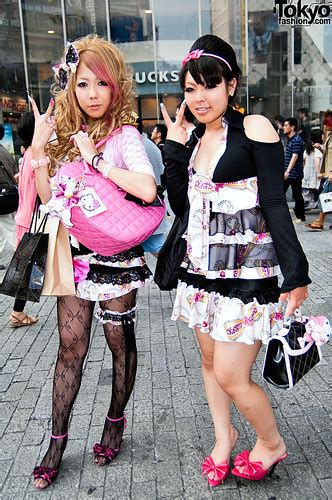 Shibuya Girls In Pink Two Cute Japanese Girls On The Stree Flickr