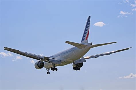 F Gspp Air France Boeing 777 200er In Flight Since 2001