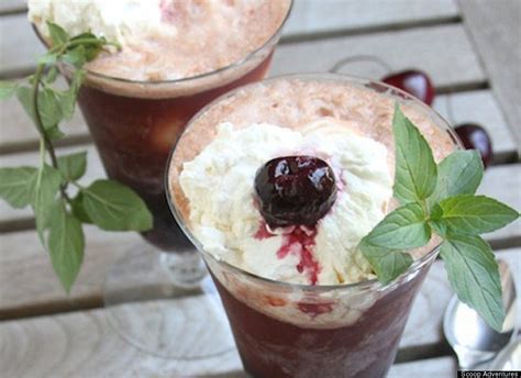 12 boozy floats that make happy hour even sweeter ice cream floats boozy ice cream food