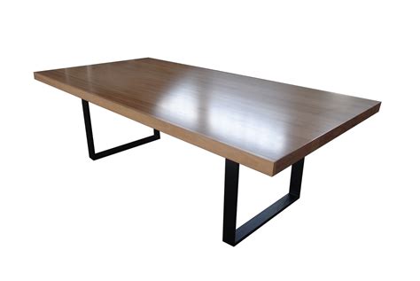 Top quality craftsmanship makes your project easy to complete on time. MAXI TASSIE OAK TIMBER TABLE