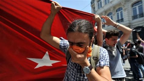 Turkey Police Clash With Istanbul Gezi Park Protesters BBC News