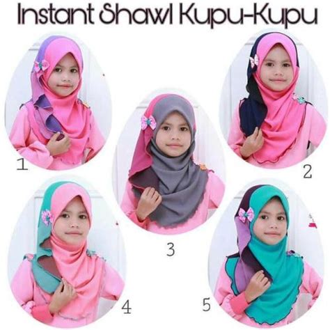 Sekarang guna minyak pengasih moden je dgn badwolf perfume. tudung on Tumblr