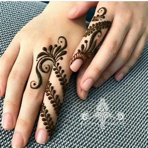 Pin By Ashk Ansari On Styles Mehndi Design Mehndi Designs For Fingers