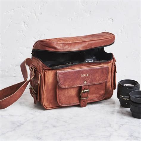 Personalised vintage leather camera bag | hardtofind. | Camera bag