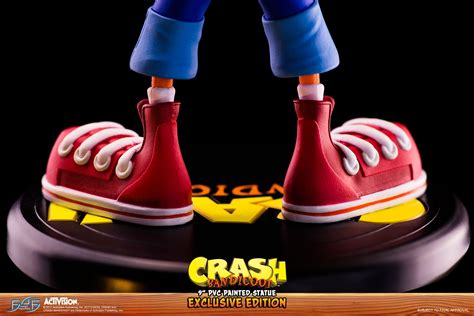 Crash Bandicoot Pvc Exclusive