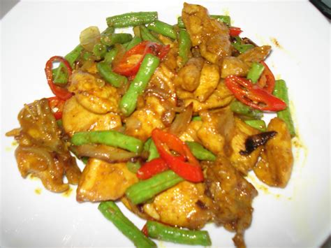 Ini resepi senang tapi sedap serta menyihatkan. Ayam Goreng Kunyit : Resipi Simple yang Sedikit Diketahui ...