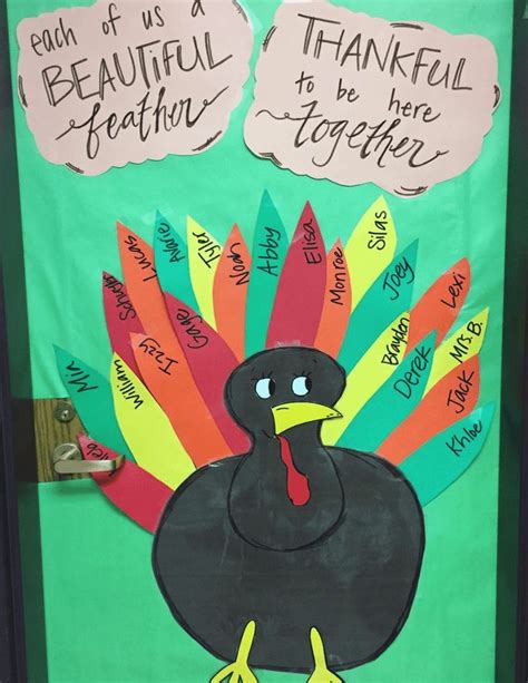 17 thanksgiving bulletin boards and door decorations to celebrate