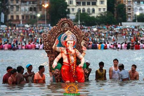 Ganesh Visarjan 8 September 2014 Vinayaka Nimajjanam Hindupad