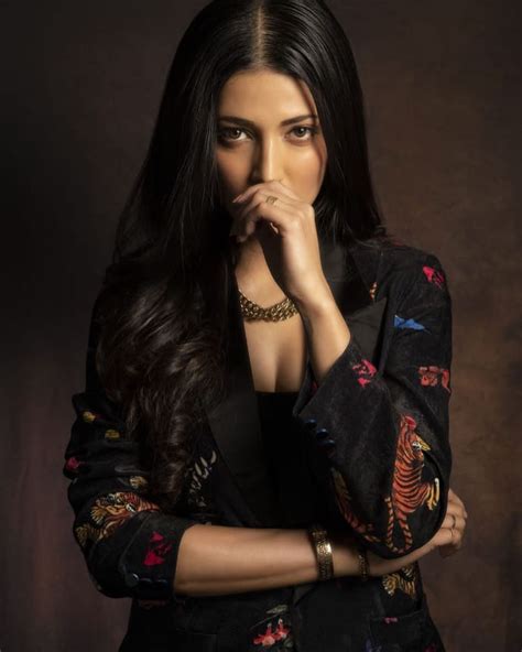 Know about shruti haasan's biography, life style, hd photos, age, wiki, filmography and more. Stunning Latest Pics Shruti Haasan