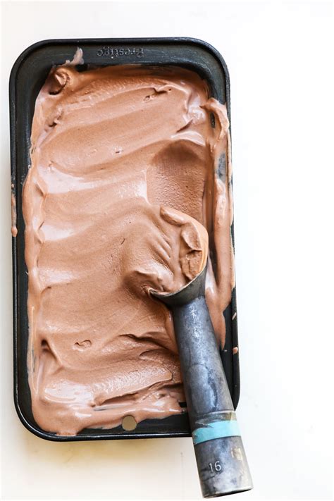 Mom S Homemade Chocolate Ice Cream Recipe Just Easy Recipes