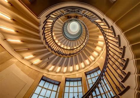 17 Stunning Spiral Staircase Photography Design Swan Spiral