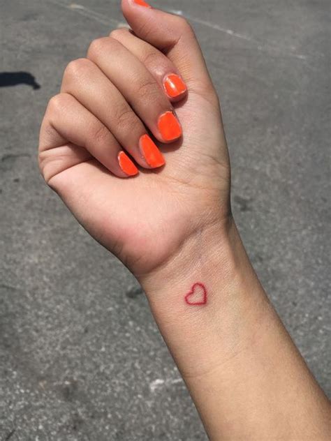 45 Cute Mini Red Heart Tattoo Designs For Romantics