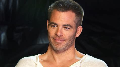 Watch Access Hollywood Interview Chris Pine On Wonder Woman Co Star Gal Gadot She S A