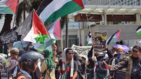 Aksi Bela Palestina Di Kedutaan Besar Amerika Serikat Foto Tempo Co