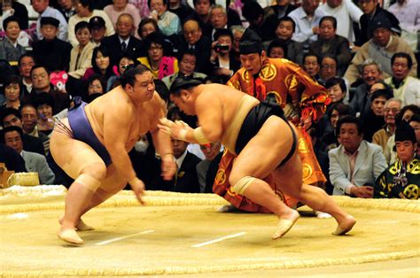 Watch Some Sumo Wrestling At The 2019 Grand Tournament In Osaka Handr Group K K