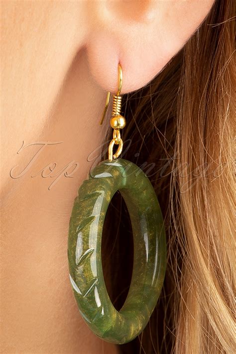 TopVintage Exclusive 30s Golden Fakelite Carved Hoop Earrings In Olive