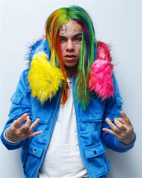 Rapper 6ix9ine Is In The Hospital After Being Kidnapped Robbed