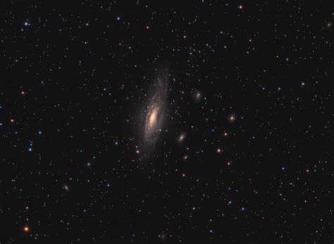 Ngc 7331 I Deer Lick Group W Pegazie Głęboki Kosmos Ds Astropolis