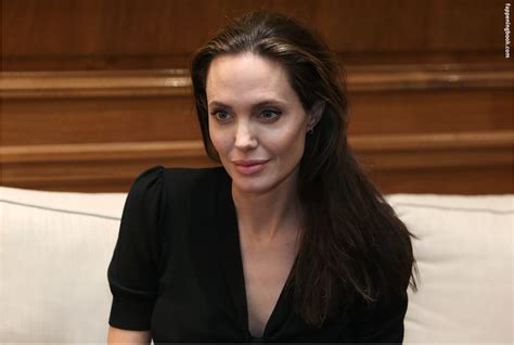 Angelina Jolie Nude Sexy The Fappening Uncensored Hot Sex Picture