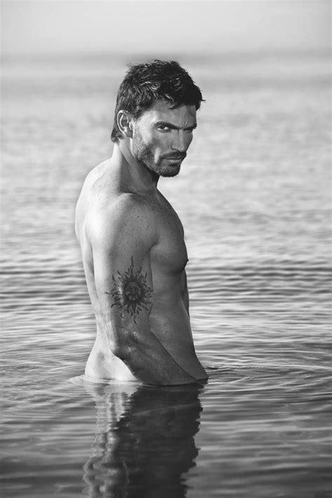 Picture of Julián Gil