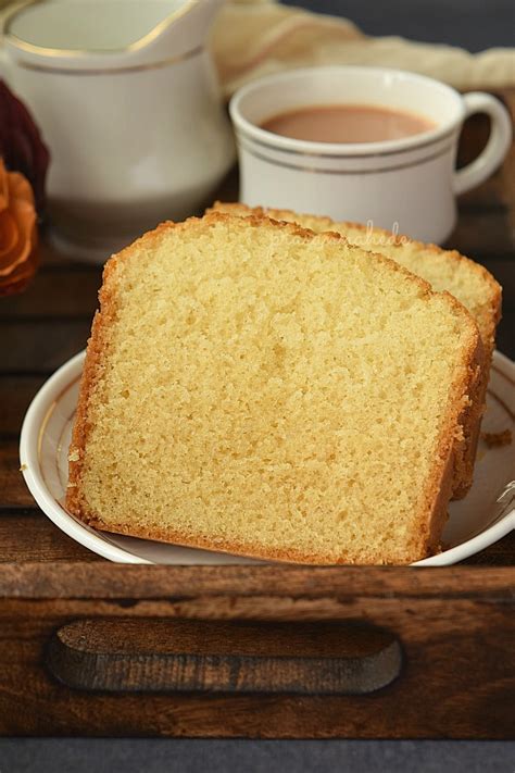 Easy sponge cake recipe to bake a soft victoria sponge cake with simple ingredients like vanilla extract, cake flour, and 8 eggs. Tea Cake / Sponge Cake | Savory Bites Recipes - A Food ...