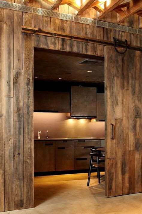 25 Trendy Kitchens That Unleash The Allure Of Sliding Barn Doors