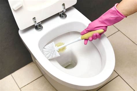 How To Clean A Toilet Tips And Tricks For Doing The Job Properly