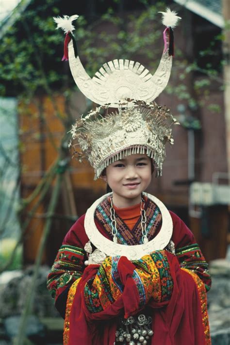 Hmong people have their own terms for their subcultural divisions. HMONG THRILLS | Hmong people, China people, Hmong