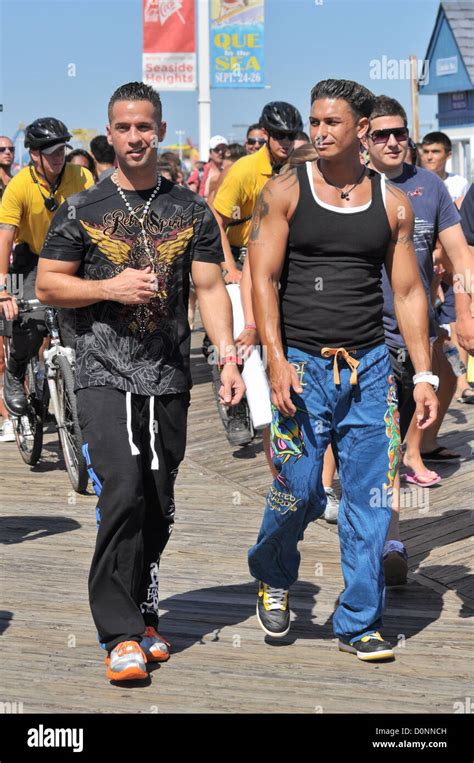 Jersey Shore Cast Mike Sorrentino Aka The Situation And Paul Delvecchio