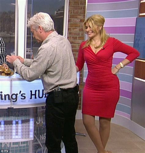 Holly Willoughby Celebrates Her Curvy Shape As She Unveils Her Tenth