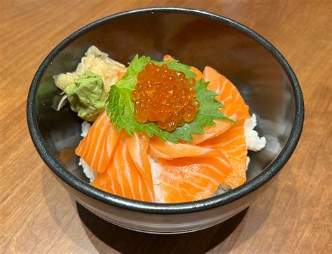 Maido Sushi Restaurant St Johns Wood Salmon Roe Chirashi Bowl Teriyaki