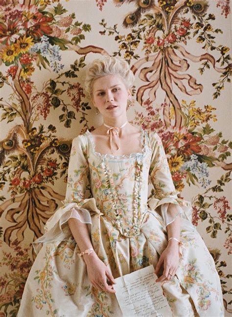 It is based on the life of queen marie antoinette in the years leading up to the. Marie Antionette (Kirsten Dunst) 'Marie Antoinette' 2006 ...